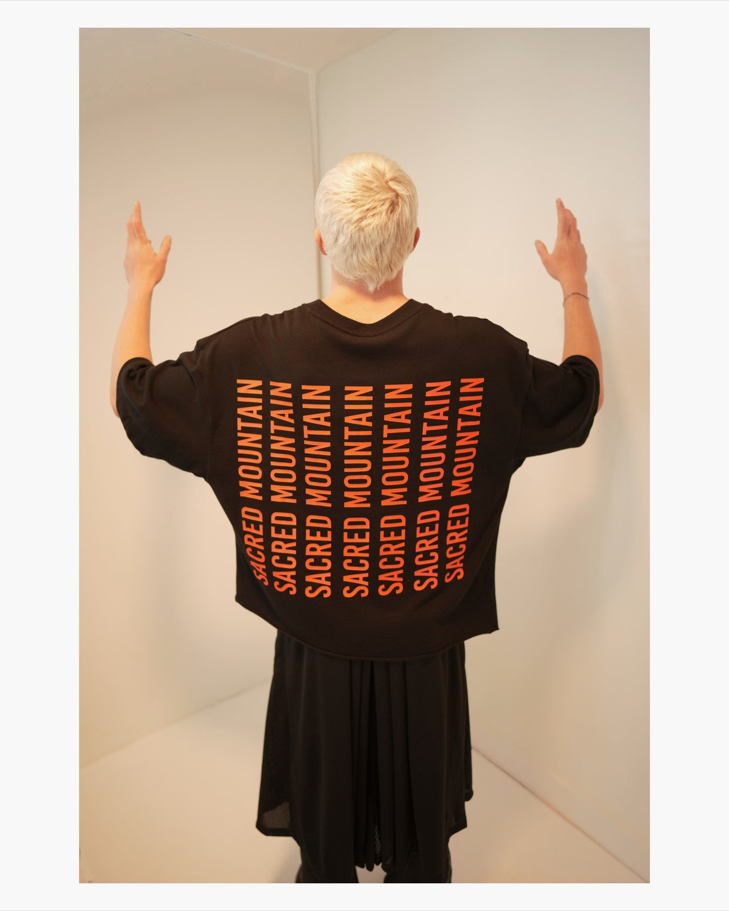 SACRED MOUNTAIN SEVEN TEE