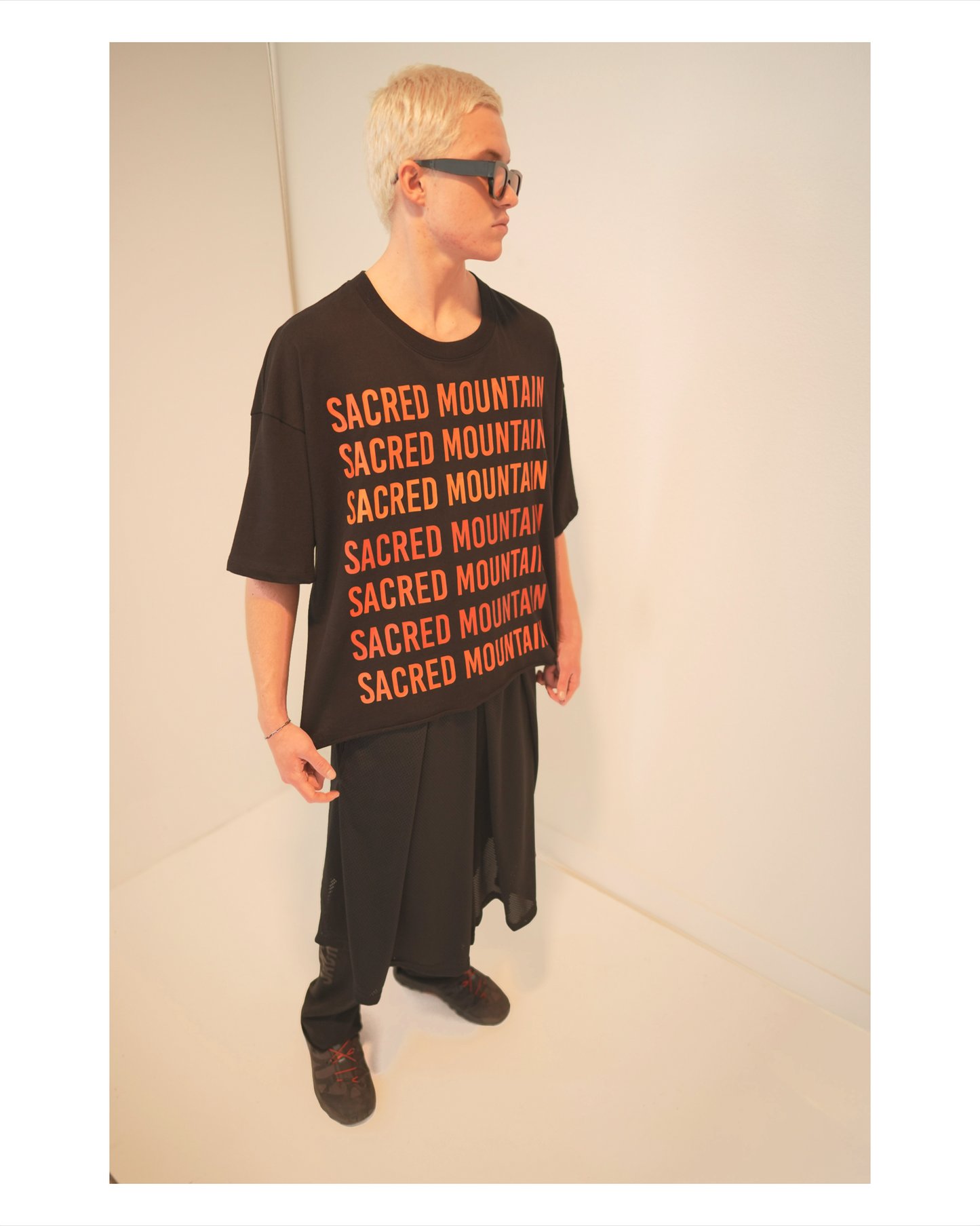 SACRED MOUNTAIN SEVEN TEE